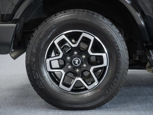 Certified 2025 Ford Bronco Outer Banks AWD/4WD image 23