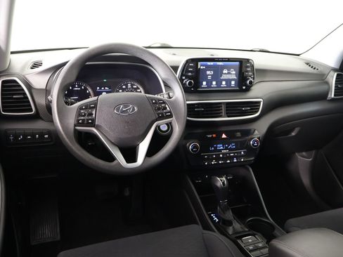Used 2019 Hyundai Tucson Sport image 2