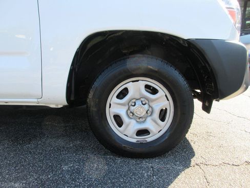 Used 2012 Toyota Tacoma 2WD Regular Cab image 17
