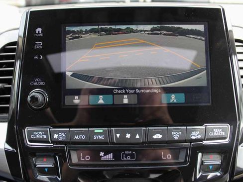 Used 2018 Honda Odyssey Elite image 20