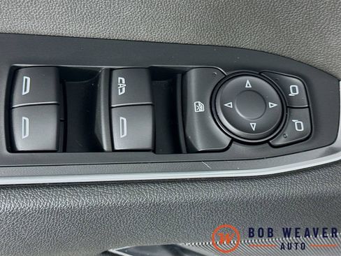 Used 2026 GMC Sierra 1500 SLE AWD/4WD image 23