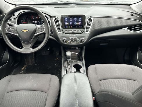 Used 2023 Chevrolet Malibu LT image 14