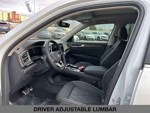 New 2026 Volkswagen Atlas SEL Premium R-Line image 19