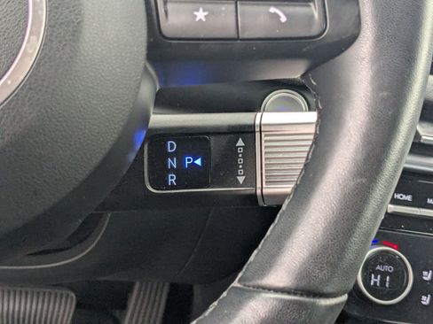 Certified 2025 Hyundai Tucson Limited image 26