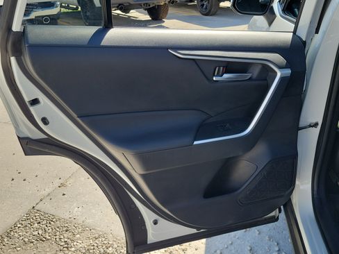 Used 2023 Toyota RAV4 SE AWD/4WD image 13