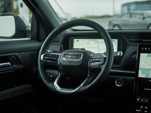 New 2026 GMC Terrain Elevation w/ Black Edition AWD/4WD image 15