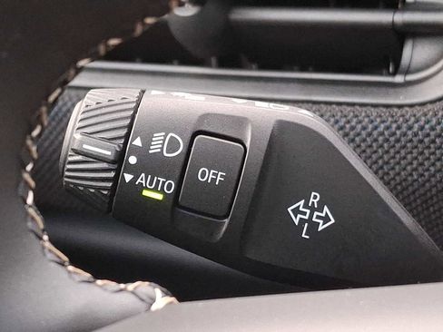 Certified 2025 MINI Cooper S image 21