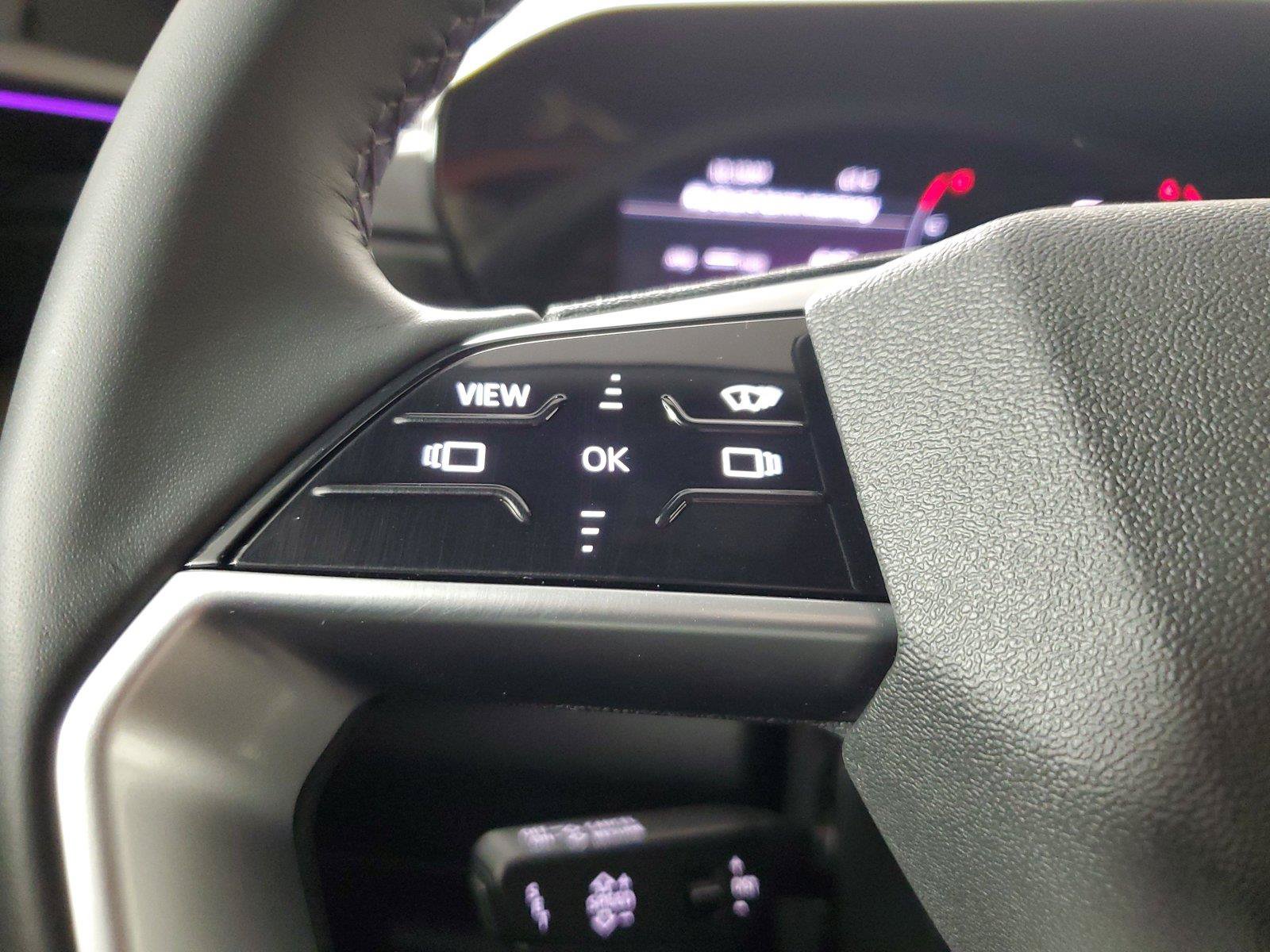 Certified 2025 Audi Q5 Premium AWD/4WD image 25