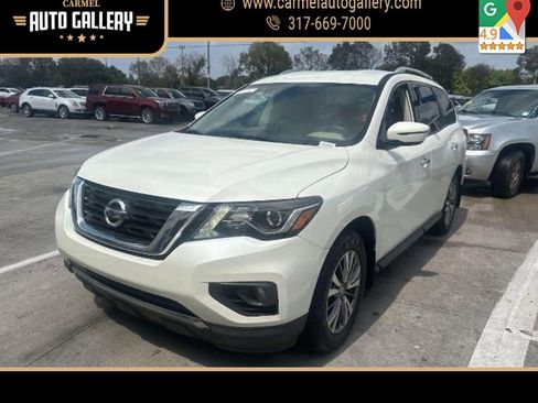 Used 2018 Nissan Pathfinder SV w/ SV Tech Package image 1
