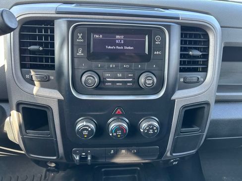 Used 2014 RAM 2500 Tradesman w/ Chrome Appearance Group AWD/4WD image 13
