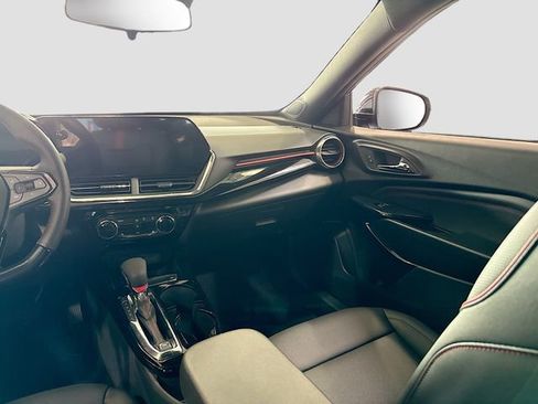 New 2026 Chevrolet Trax RS w/ Driver Confidence Package image 23