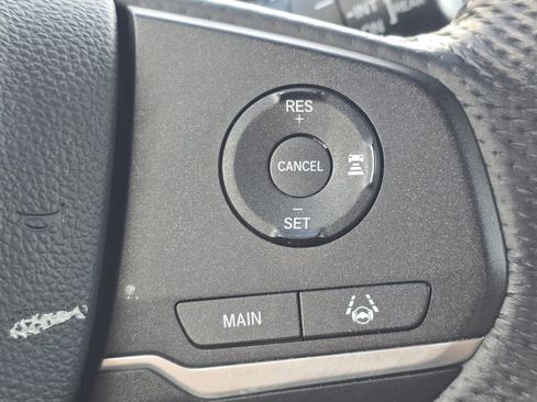 Used 2024 Honda Passport EX-L image 21