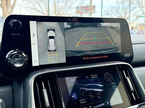 New 2026 Lexus LX 700h Luxury image 27