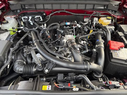 New 2025 Ford Bronco Badlands image 34