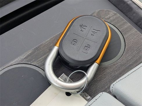 Used 2023 Rivian R1S Adventure image 24