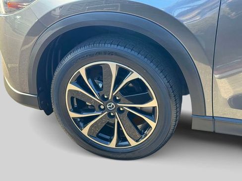 Used 2023 MAZDA CX-5 AWD 2.5 S w/ Premium Package image 10