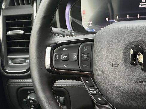 Used 2026 RAM 1500 Limited AWD/4WD image 21