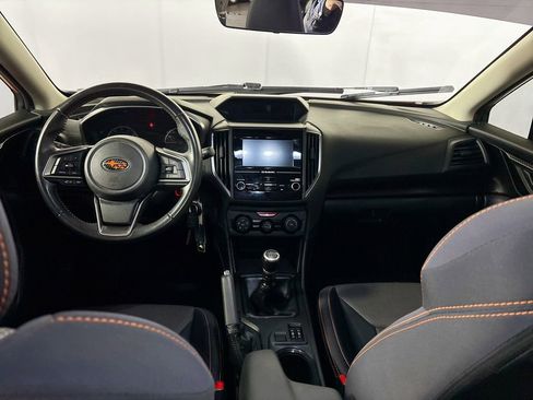 Used 2018 Subaru Crosstrek 2.0i Premium image 12