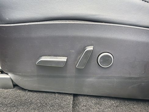 Used 2021 Tesla Model Y Performance AWD/4WD image 27
