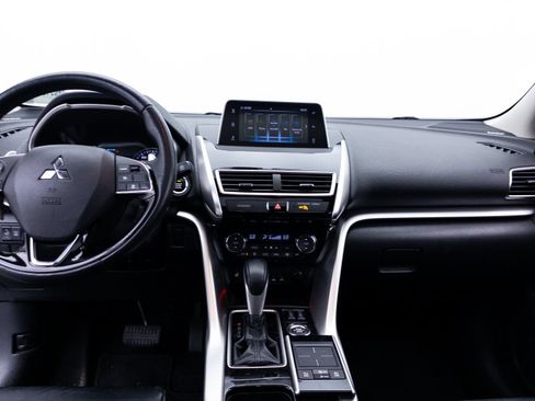 Used 2018 Mitsubishi Eclipse Cross SEL AWD/4WD image 13