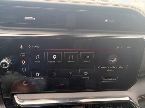 Used 2023 GMC Sierra 1500 AT4 w/ Technology Package AWD/4WD image 22
