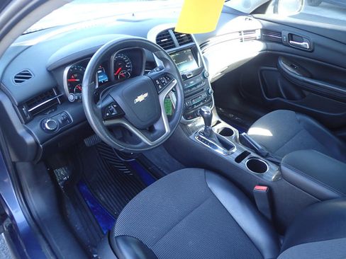 Used 2014 Chevrolet Malibu LT FWD image 10