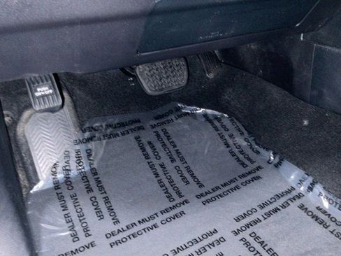 Certified 2024 Toyota 4Runner TRD Off-Road Premium AWD/4WD image 38