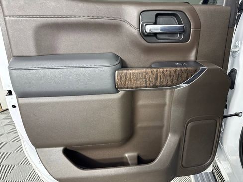 Used 2020 GMC Sierra 1500 Denali w/ Denali Ultimate Package image 29