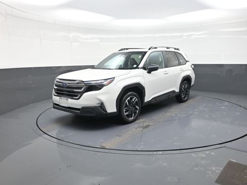 New 2026 Subaru Forester Limited image 7