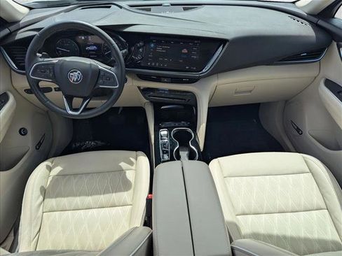 Used 2021 Buick Envision Avenir w/ Technology Package II FWD image 18