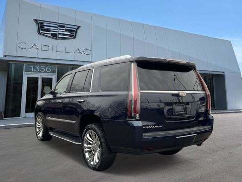Used 2020 Cadillac Escalade Luxury w/ LPO, Radiant Package image 4
