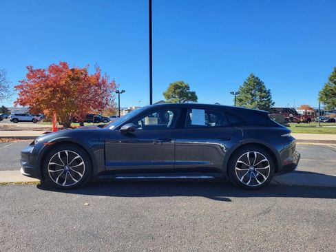 Used 2022 Porsche Taycan 4 Cross Turismo w/ Premium Package AWD/4WD image 7