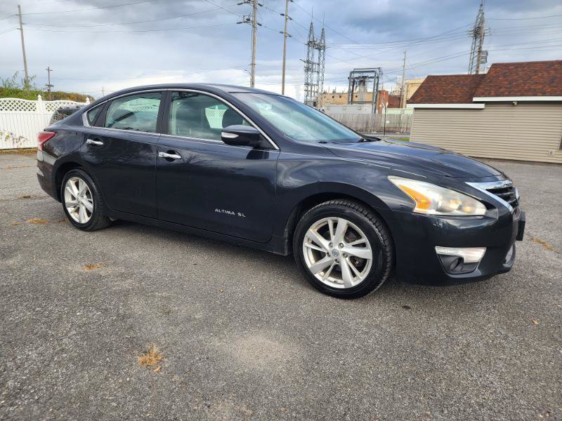 Used 2013 Nissan Altima 2.5 SL FWD image 11