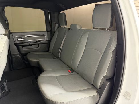 Used 2022 RAM 2500 Big Horn AWD/4WD image 12
