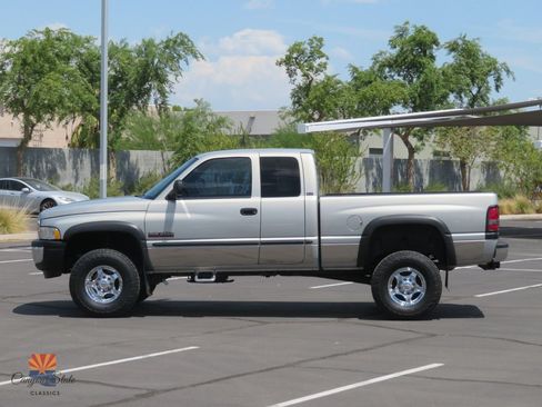 Used 2000 Dodge Ram 2500 Truck 4x4 Quad Cab image 8