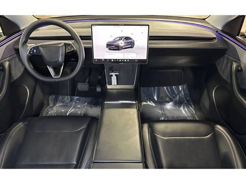 Used 2026 Tesla Model Y Long Range RWD image 24