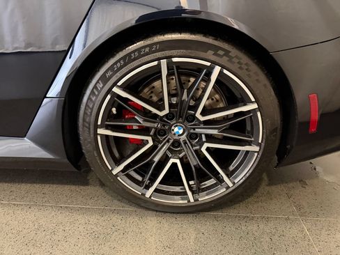Used 2026 BMW M5 Touring AWD/4WD image 11