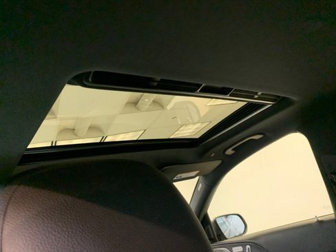 Used 2022 Mercedes-Benz GLE 350 4MATIC image 49