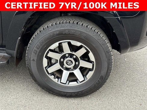 Used 2024 Toyota 4Runner TRD Off-Road Premium image 7