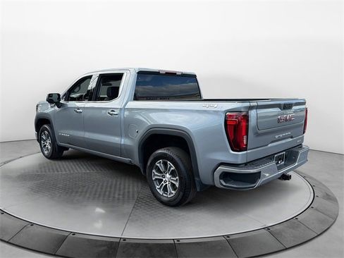 Used 2024 GMC Sierra 1500 SLT image 5