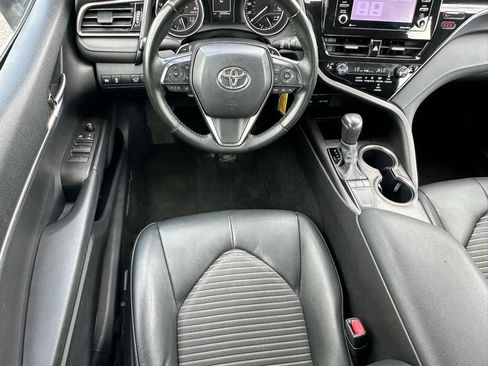 Used 2024 Toyota Camry SE FWD image 8