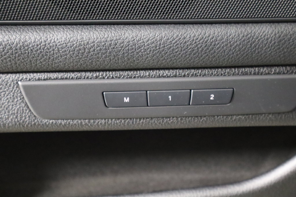 Used 2014 BMW 535i xDrive Sedan AWD/4WD image 21