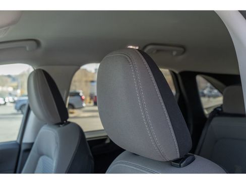 Used 2022 Ford Escape SE image 17