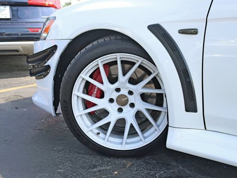 Used 2014 Mitsubishi Lancer Evolution GSR AWD/4WD image 15