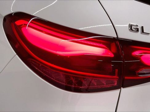 Certified 2024 Mercedes-Benz GLC 300 4MATIC image 24