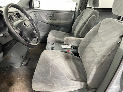 Used 2002 Honda Odyssey EX image 2