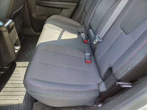 Used 2017 Chevrolet Equinox LT w/ Convenience Package FWD image 40