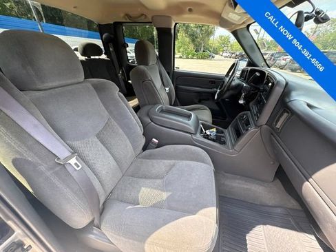 Used 2004 Chevrolet Silverado 1500 LS w/ Light Duty Power Package RWD image 15
