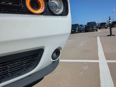 Used 2016 Dodge Challenger R/T Plus image 10