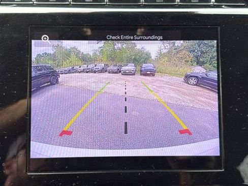 Certified 2023 Jeep Grand Cherokee Laredo AWD/4WD image 20